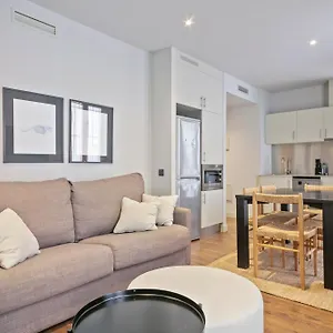 Uma Suites Barceloneta Beach Apartment Barcelona